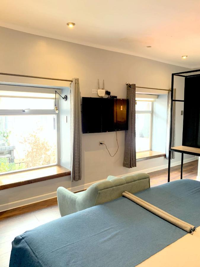 King Room Garden View