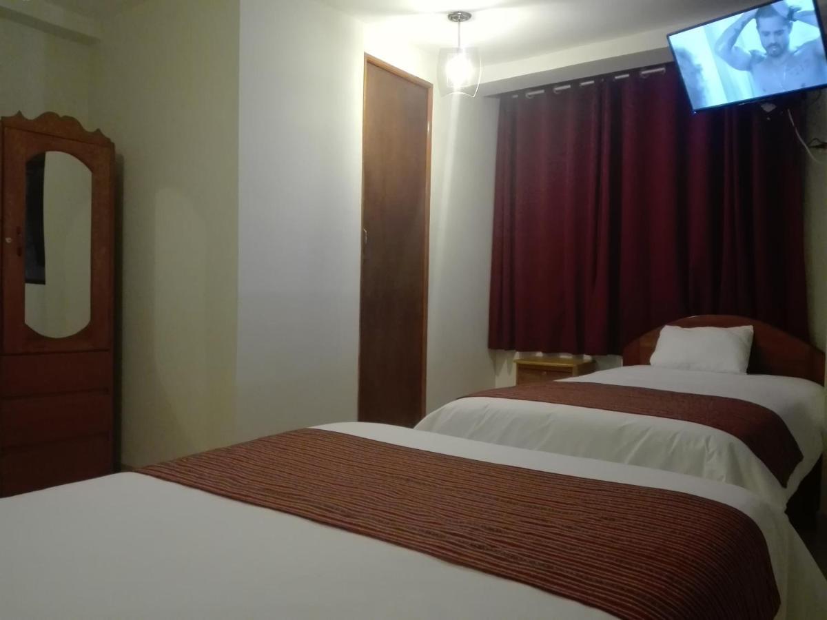 Family Room,1152678417:JPEG