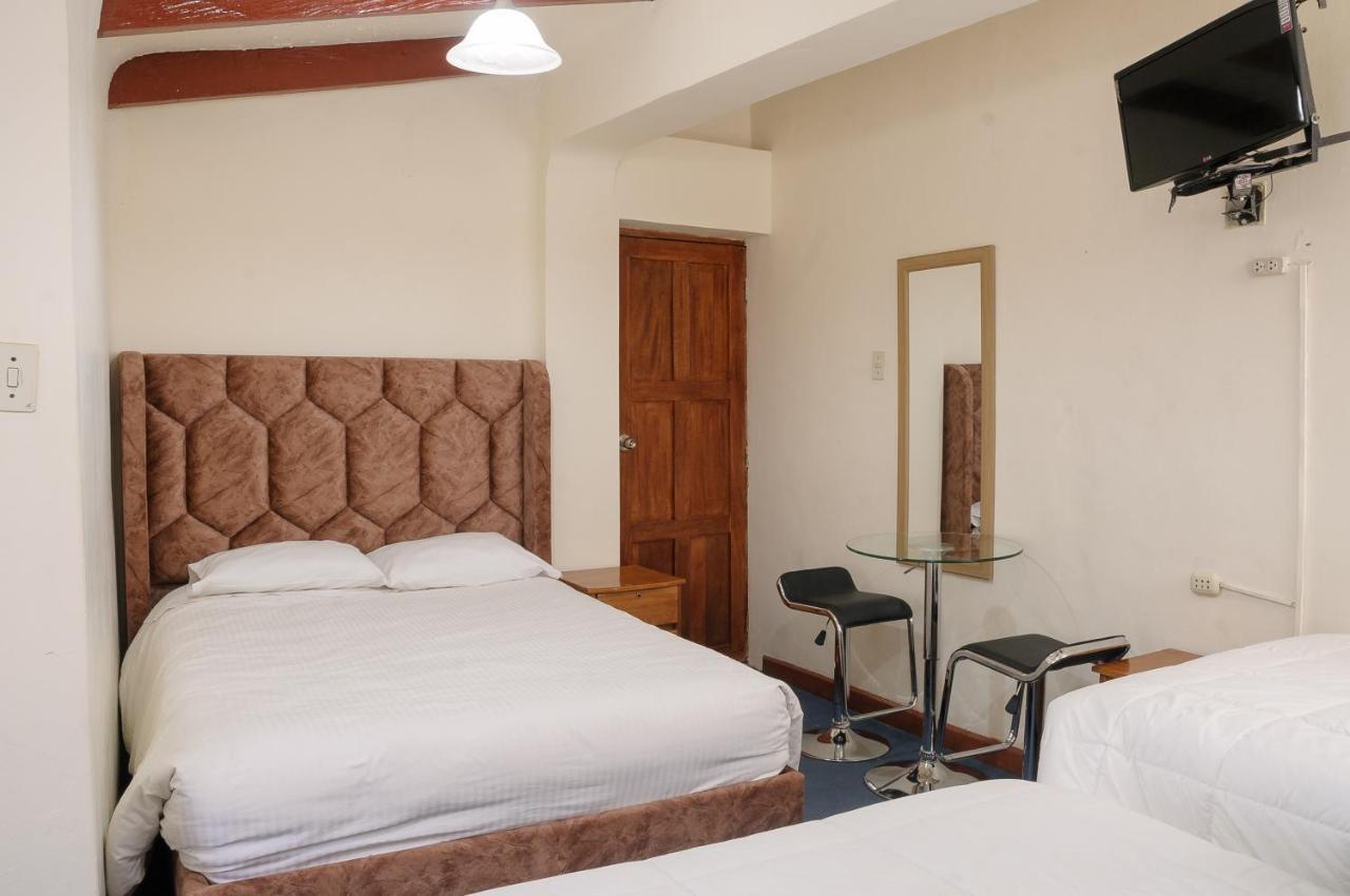 Chambre Familiale avec Salle de Bains Privative