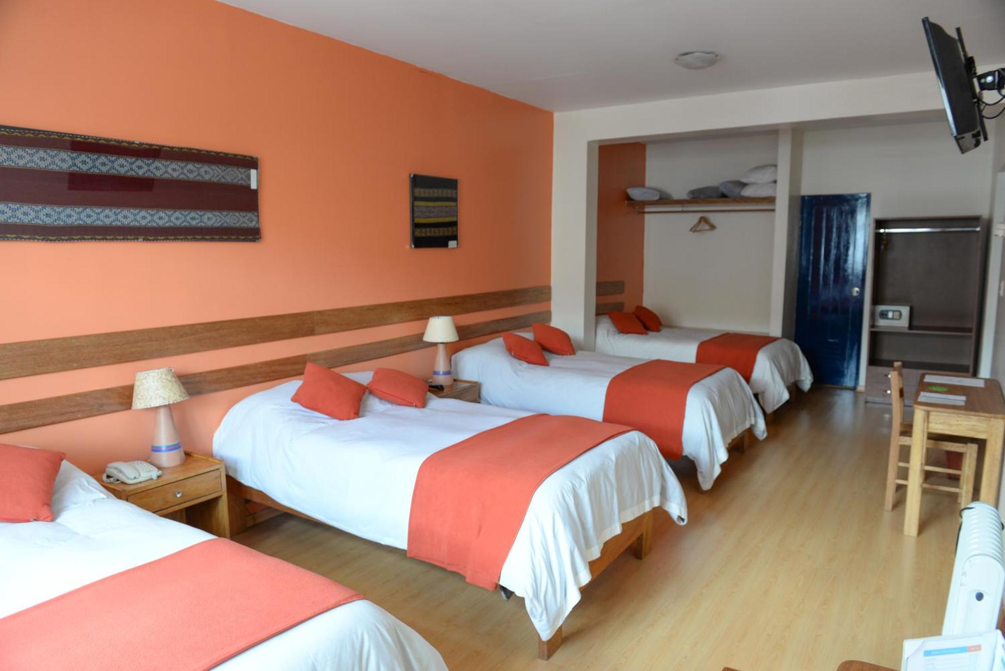 Quadruple Room,1214533075:JPEG