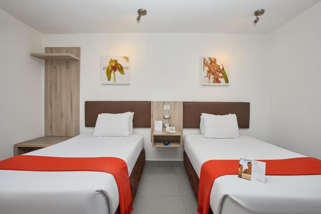 Twin Room,1263812950:JPEG