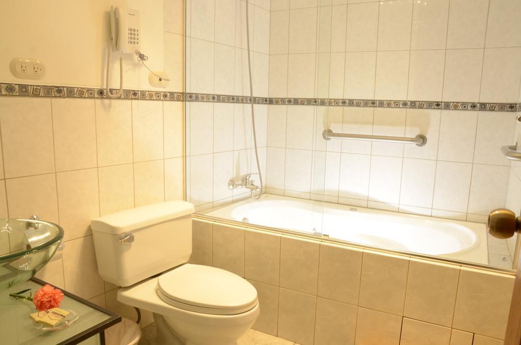 Family Suite,132198774:JPEG