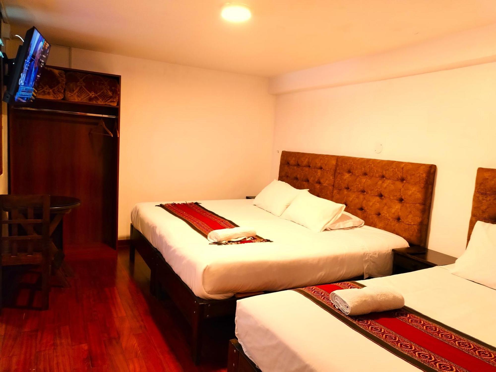 Economy Triple Room