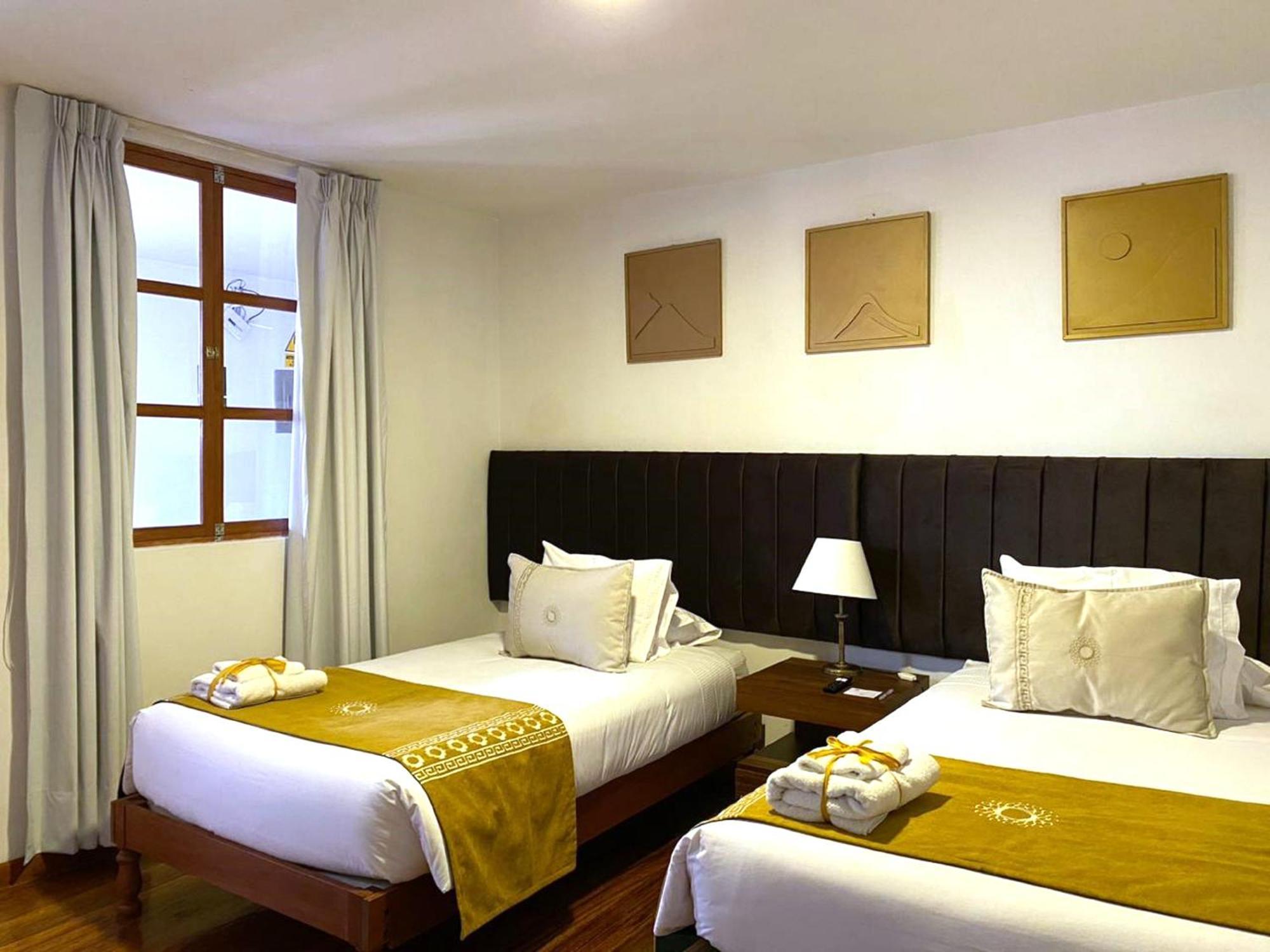 Standard Twin Room