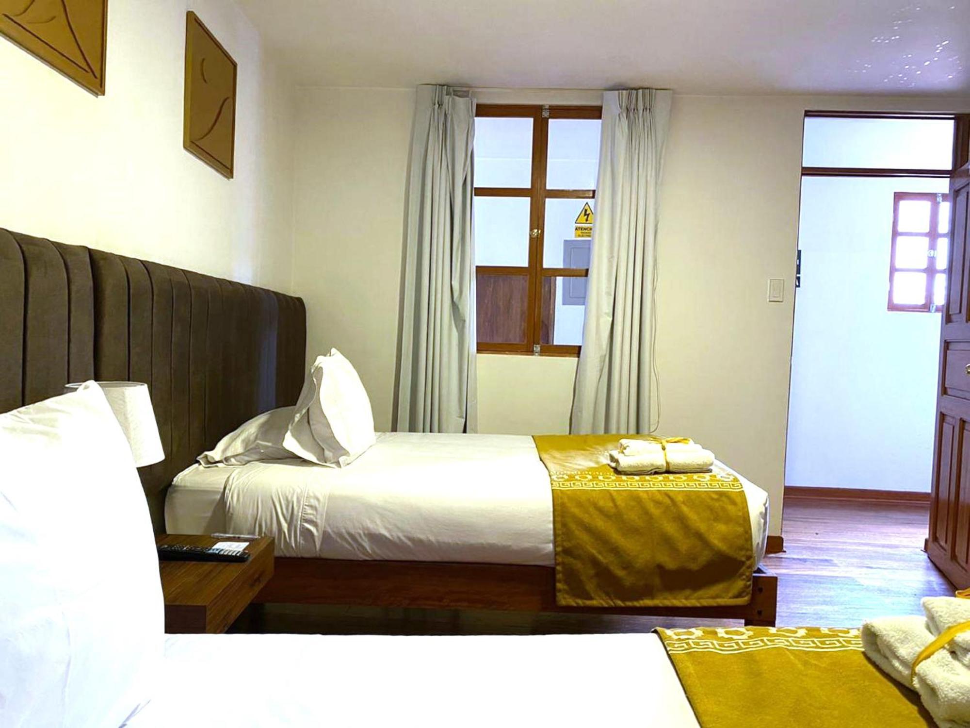 Standard Twin Room