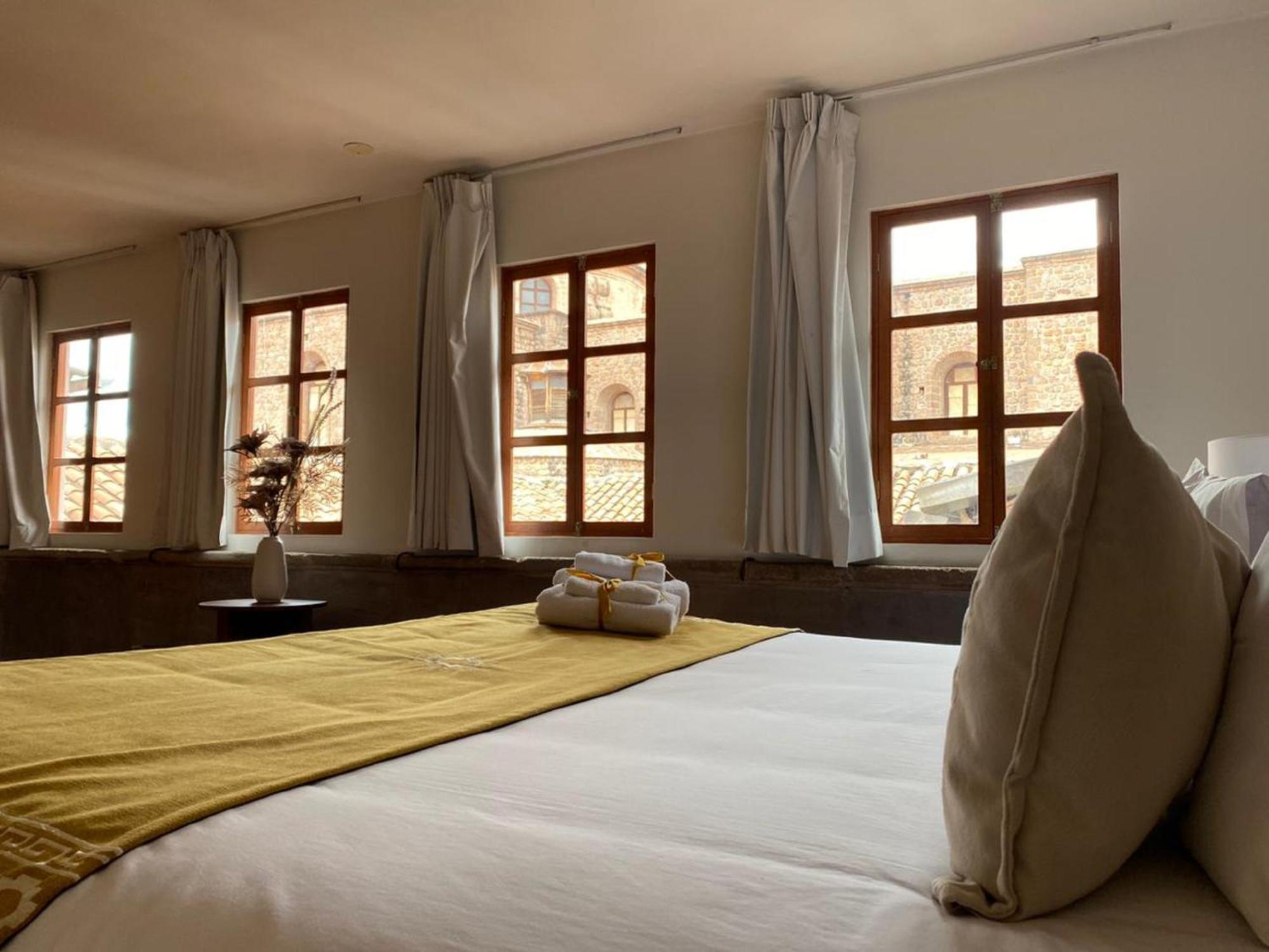 Superior King Room