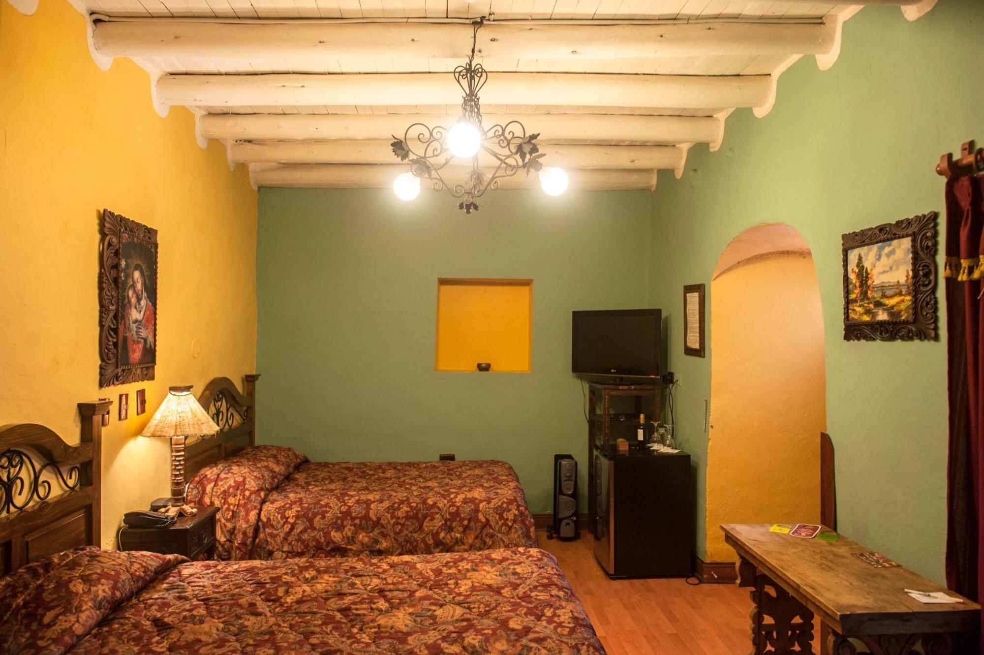 Standard Twin Room,1548842077:JPEG