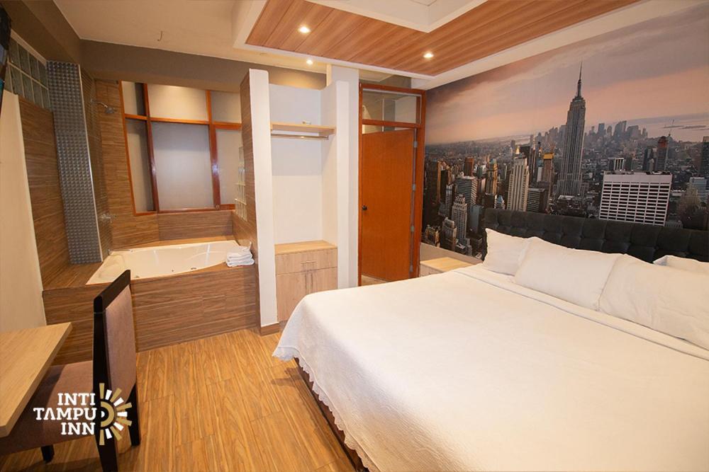 King Suite Spa Bath