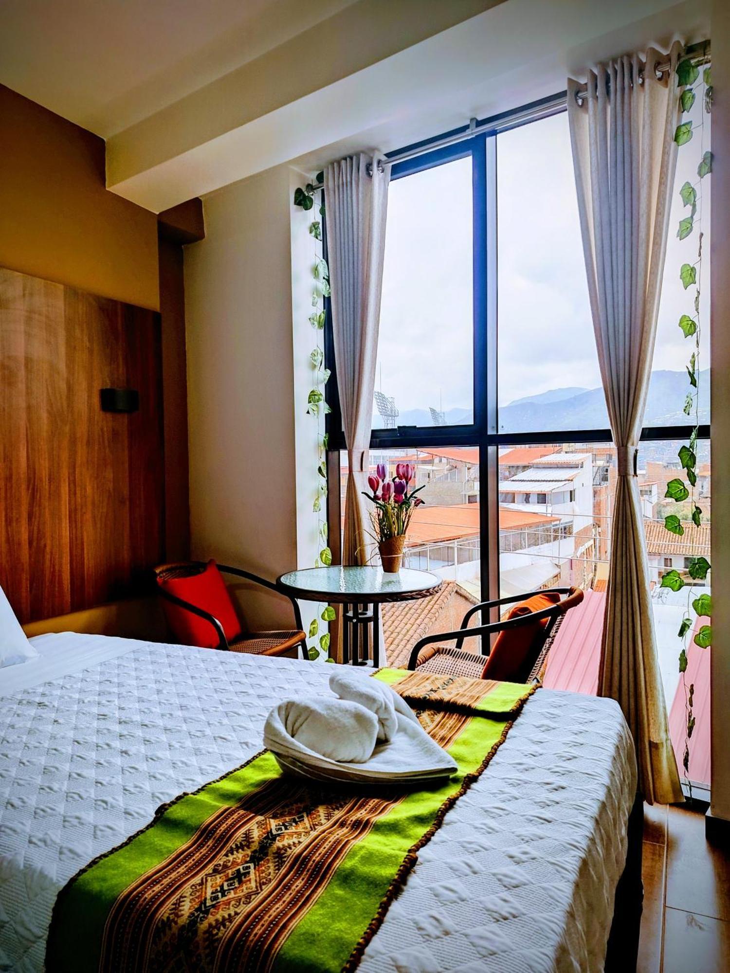 Double Room Mountain View