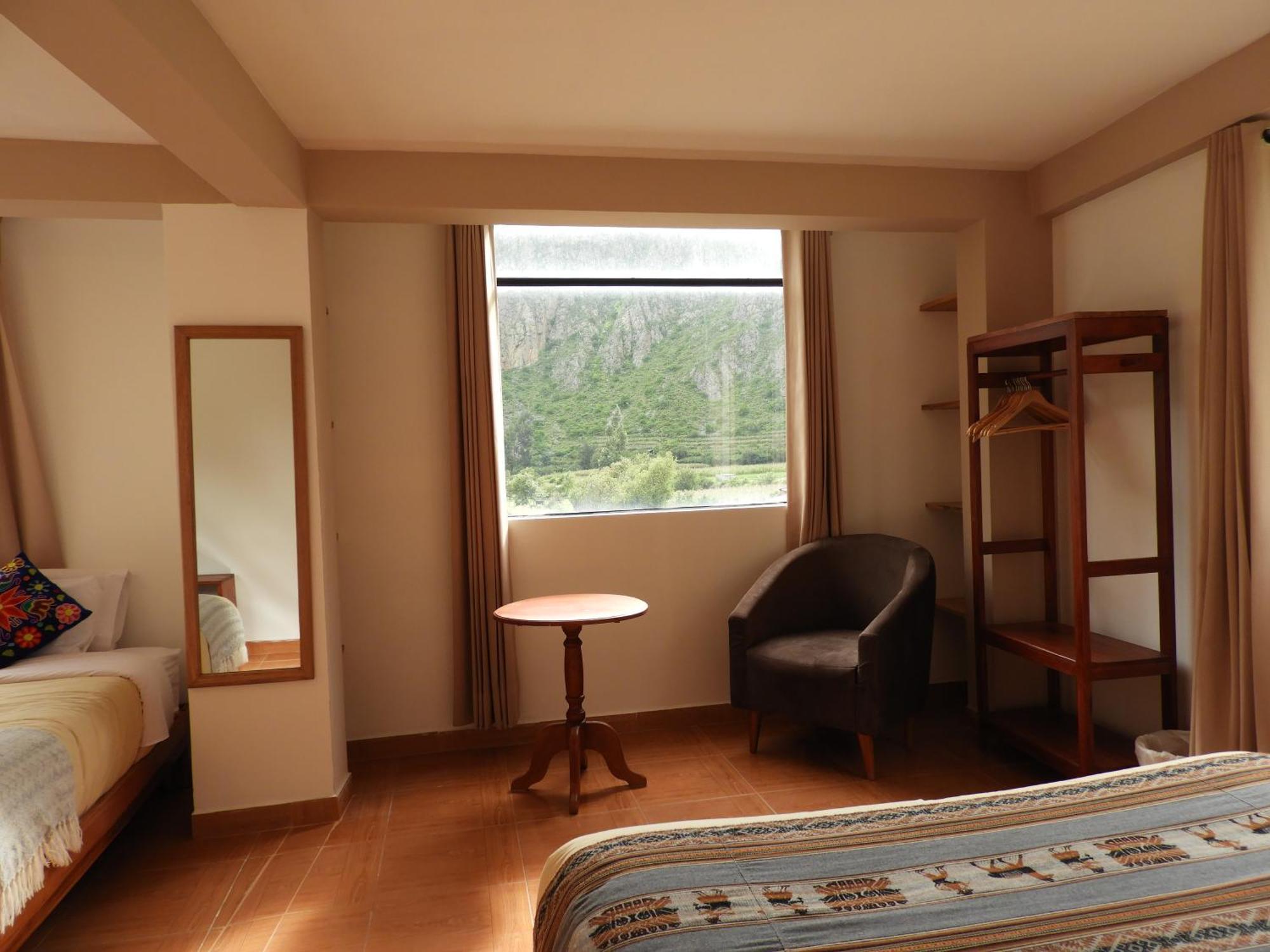 Family Room Mountain View