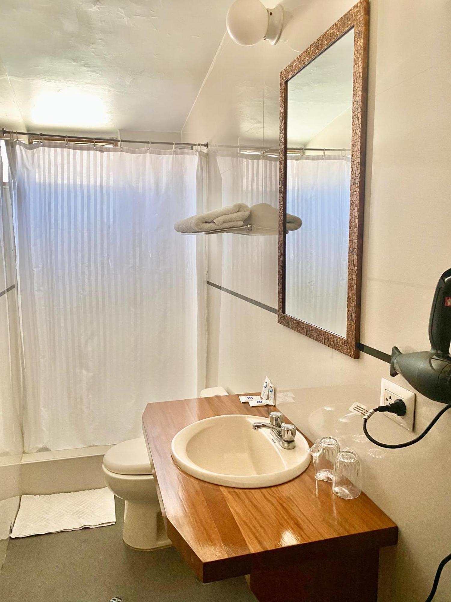 Double Room,1730044822:JPEG