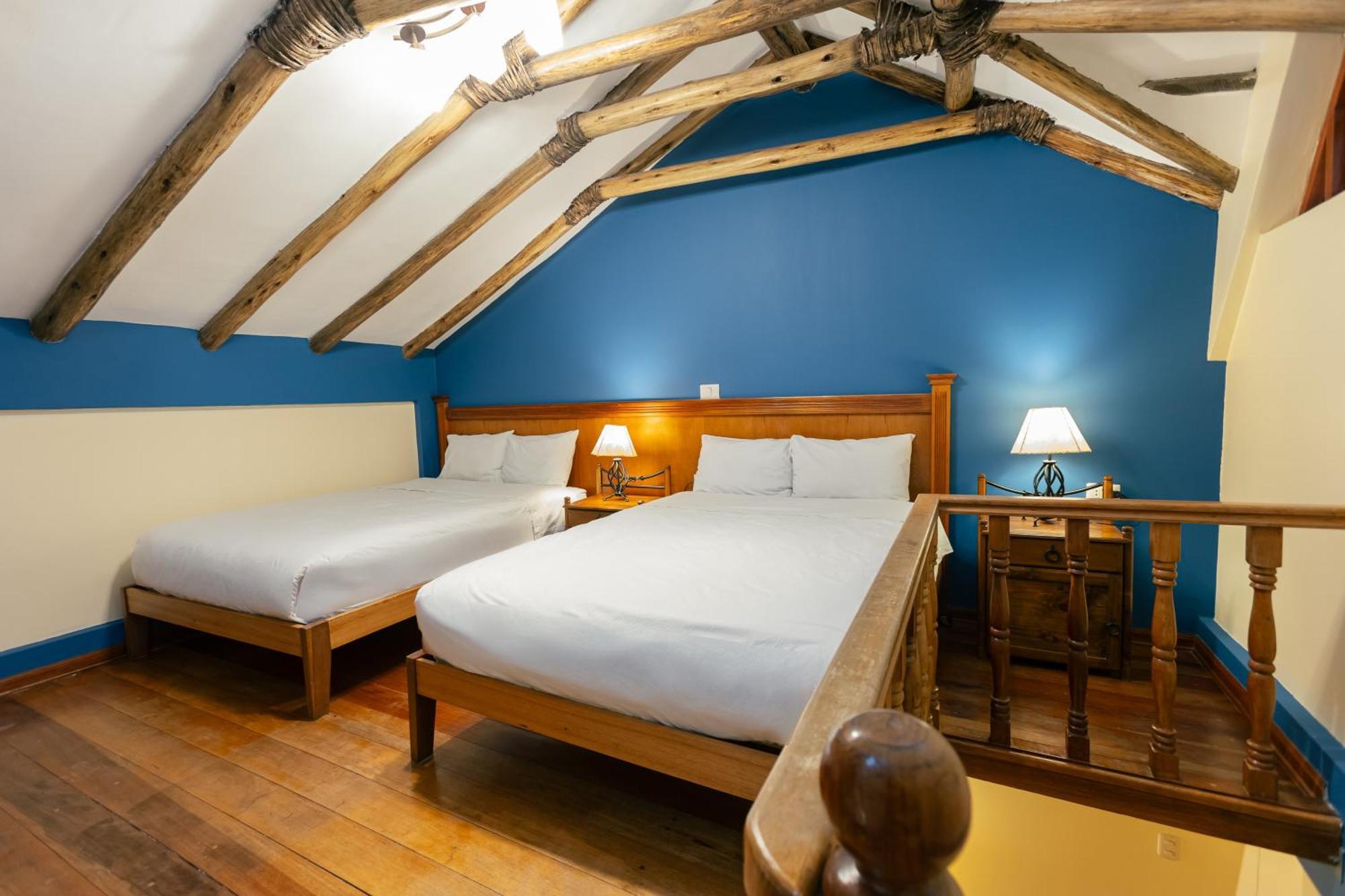 Family Room with Bath,1706809383:JPEG