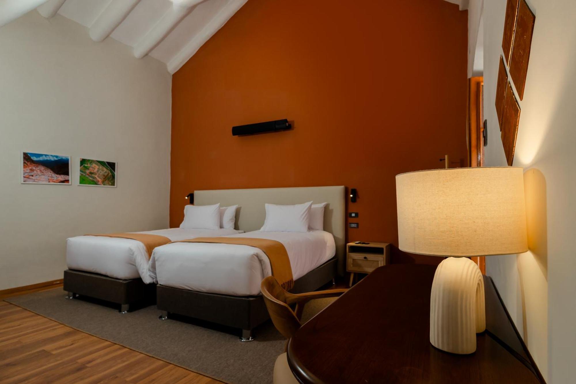 Superior Double or Twin Room,1742909038:JPEG