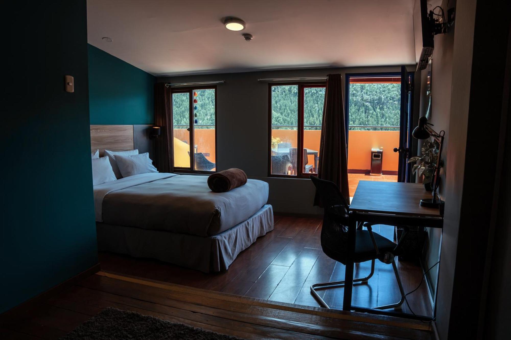 Deluxe Room,1743043862:JPEG