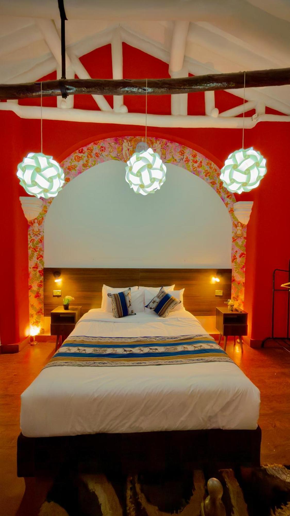Deluxe Queen Room