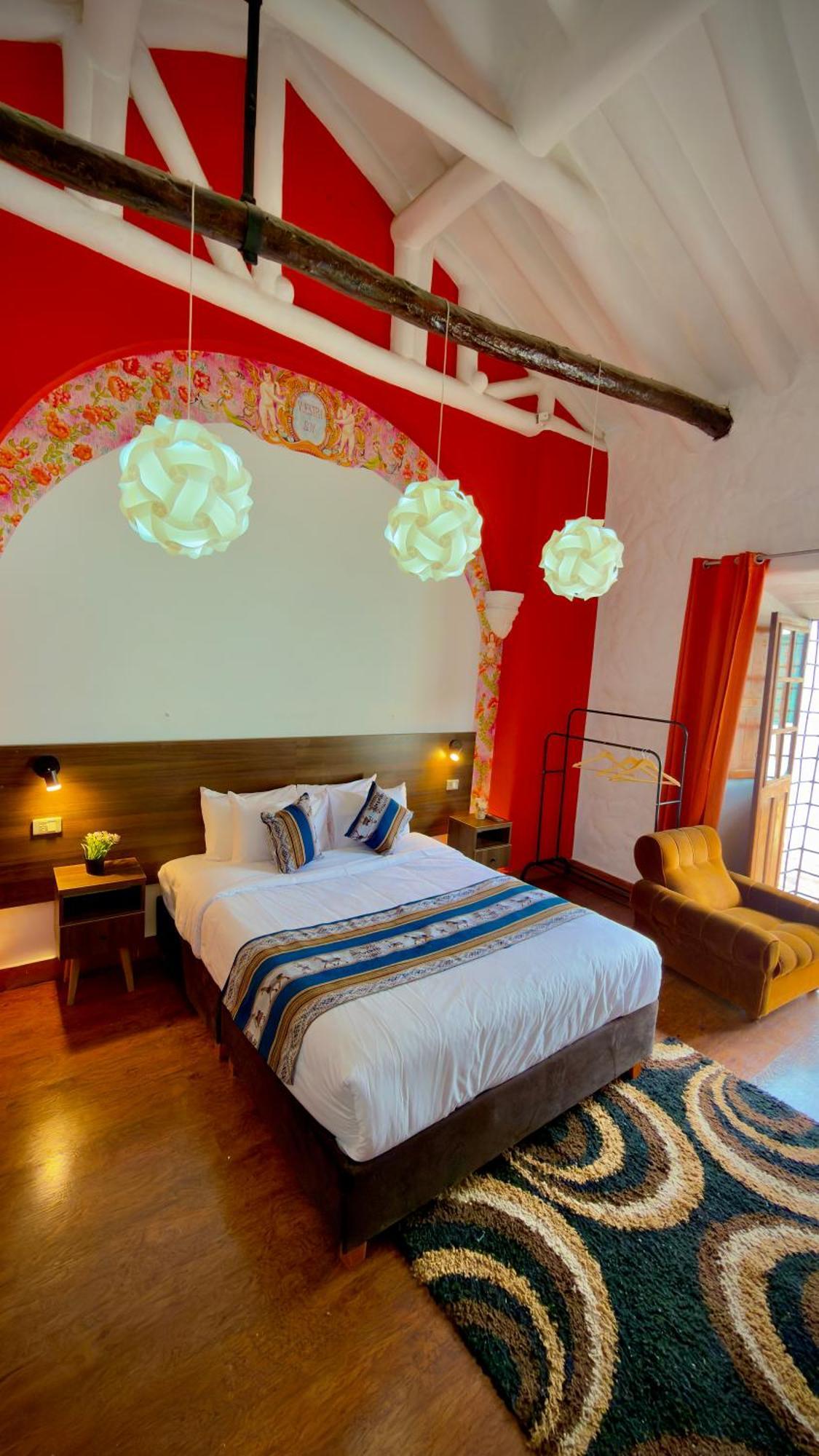 Deluxe Queen Room