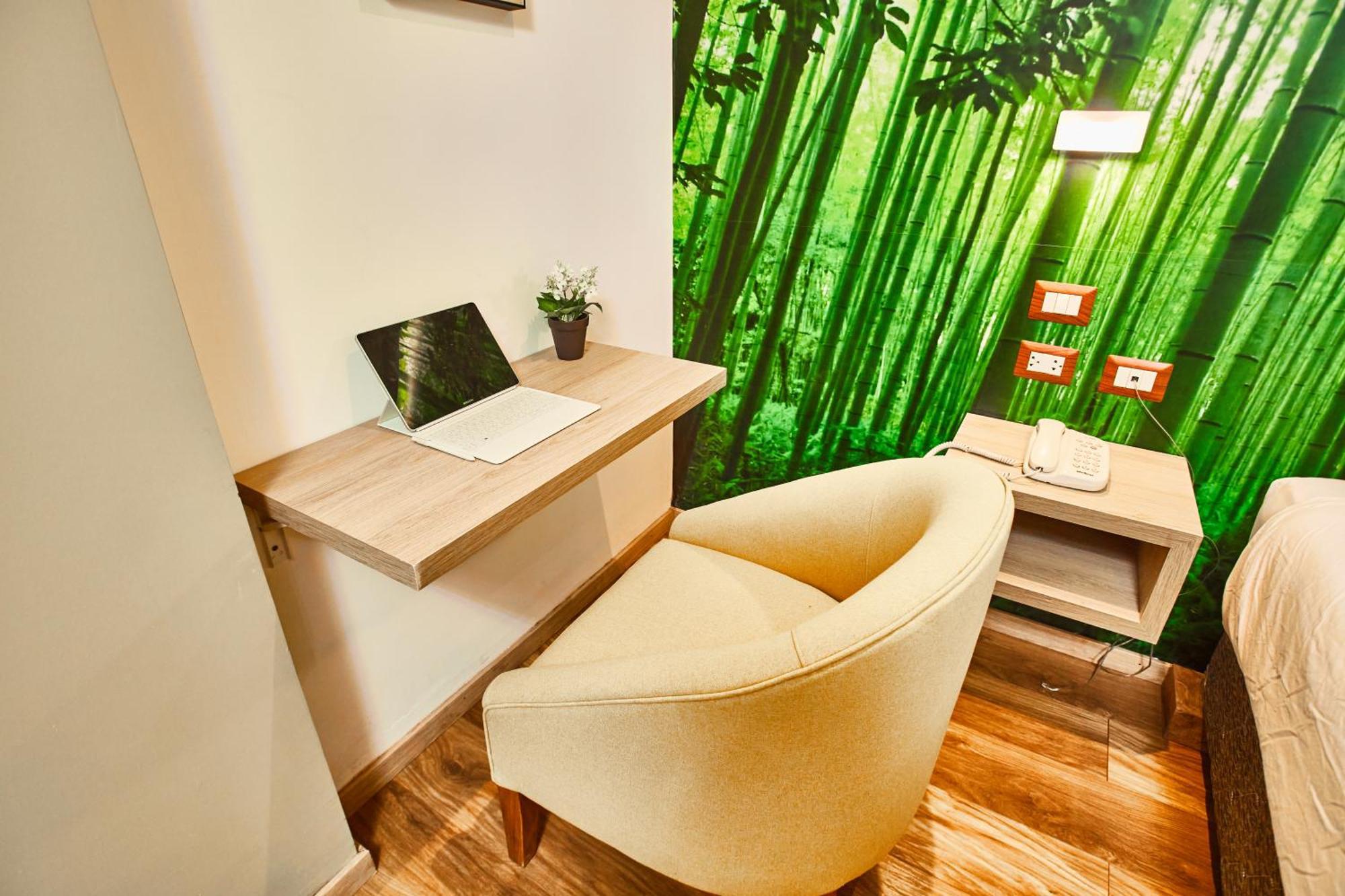 Single Room Private Bathroom