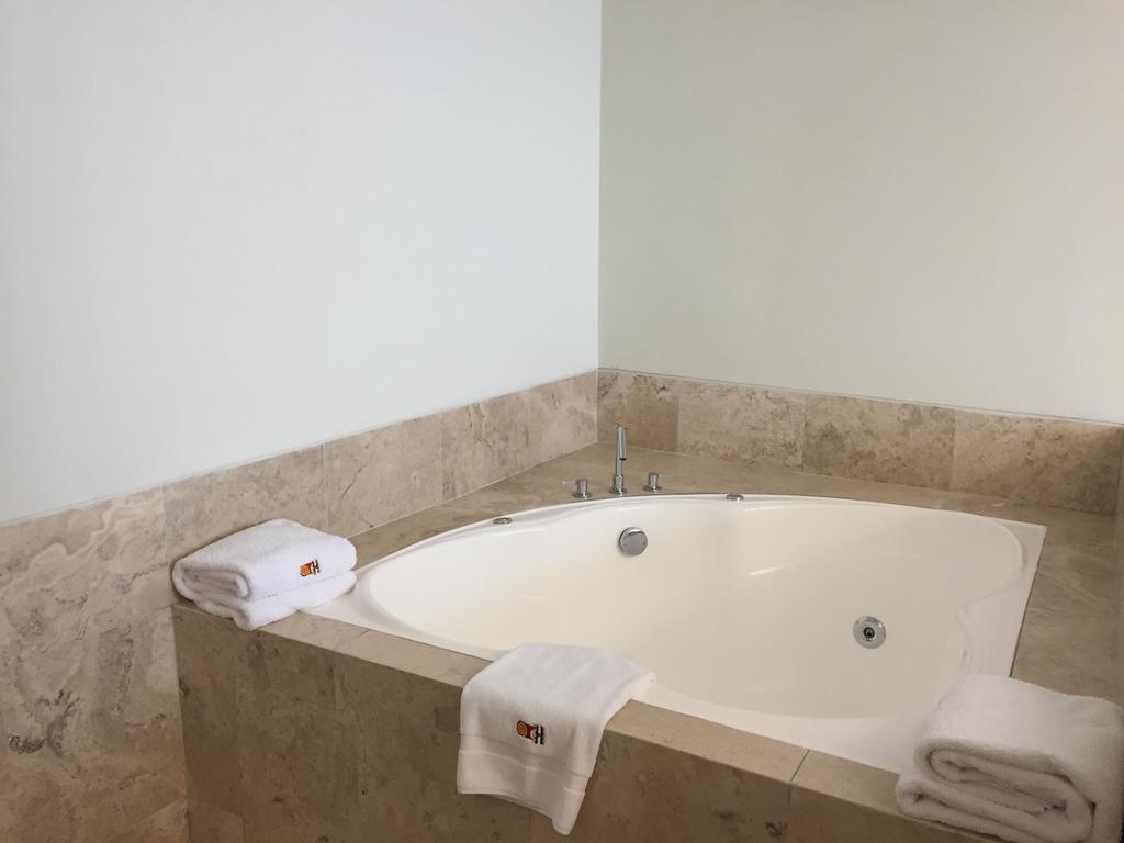 Junior Suite,189891820:JPEG