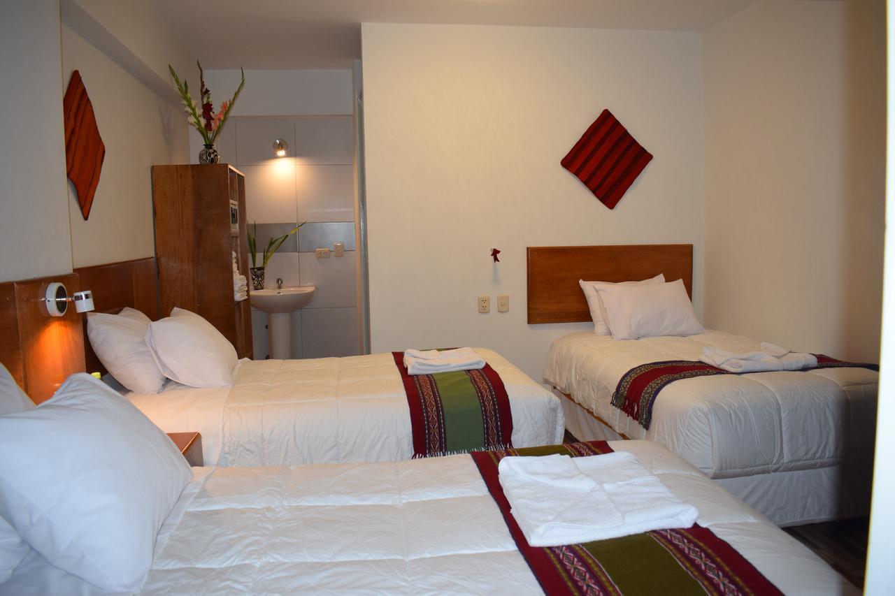 Standard Triple Room,752681711:JPEG