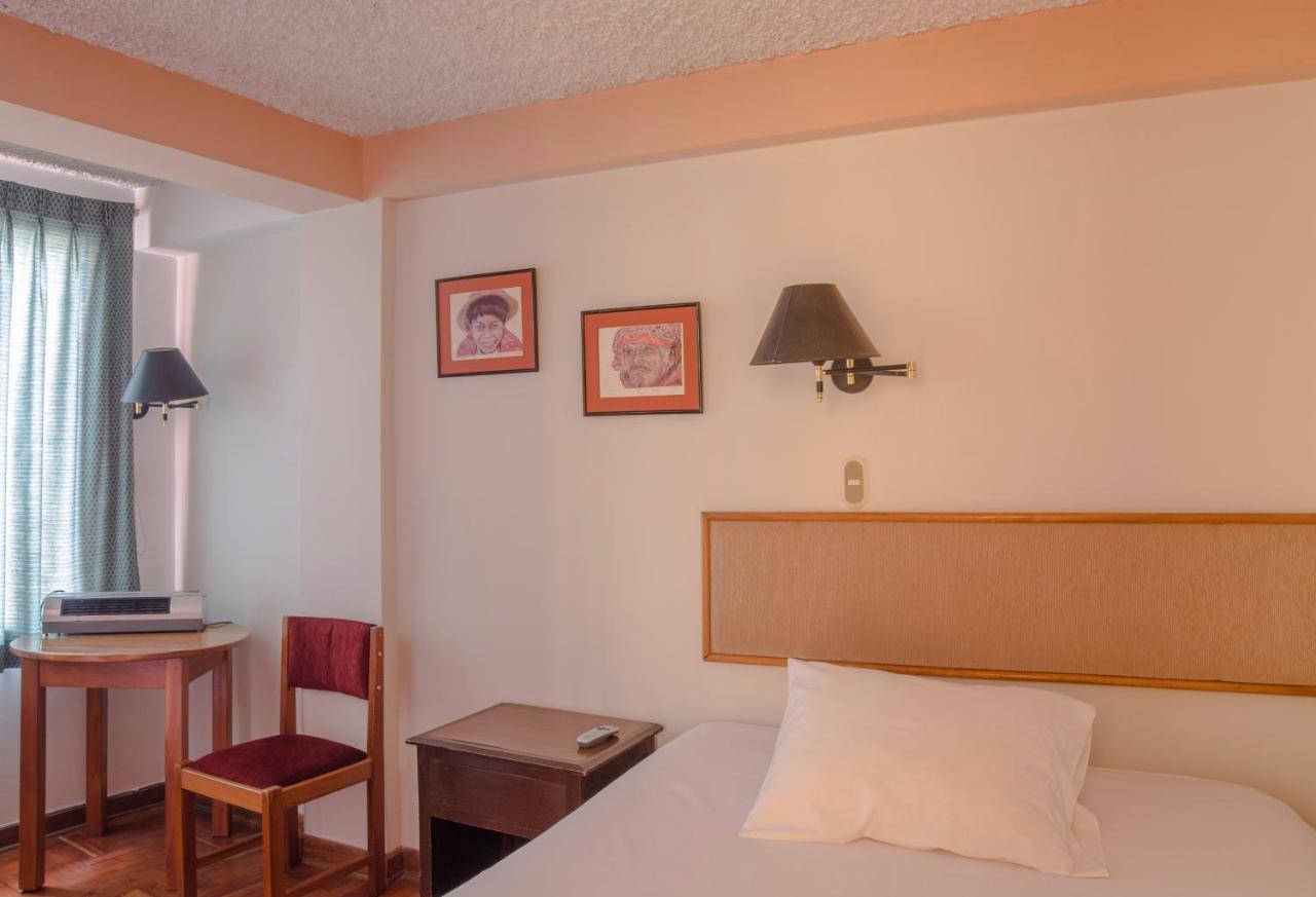 Standard Double Room,752607182:JPEG