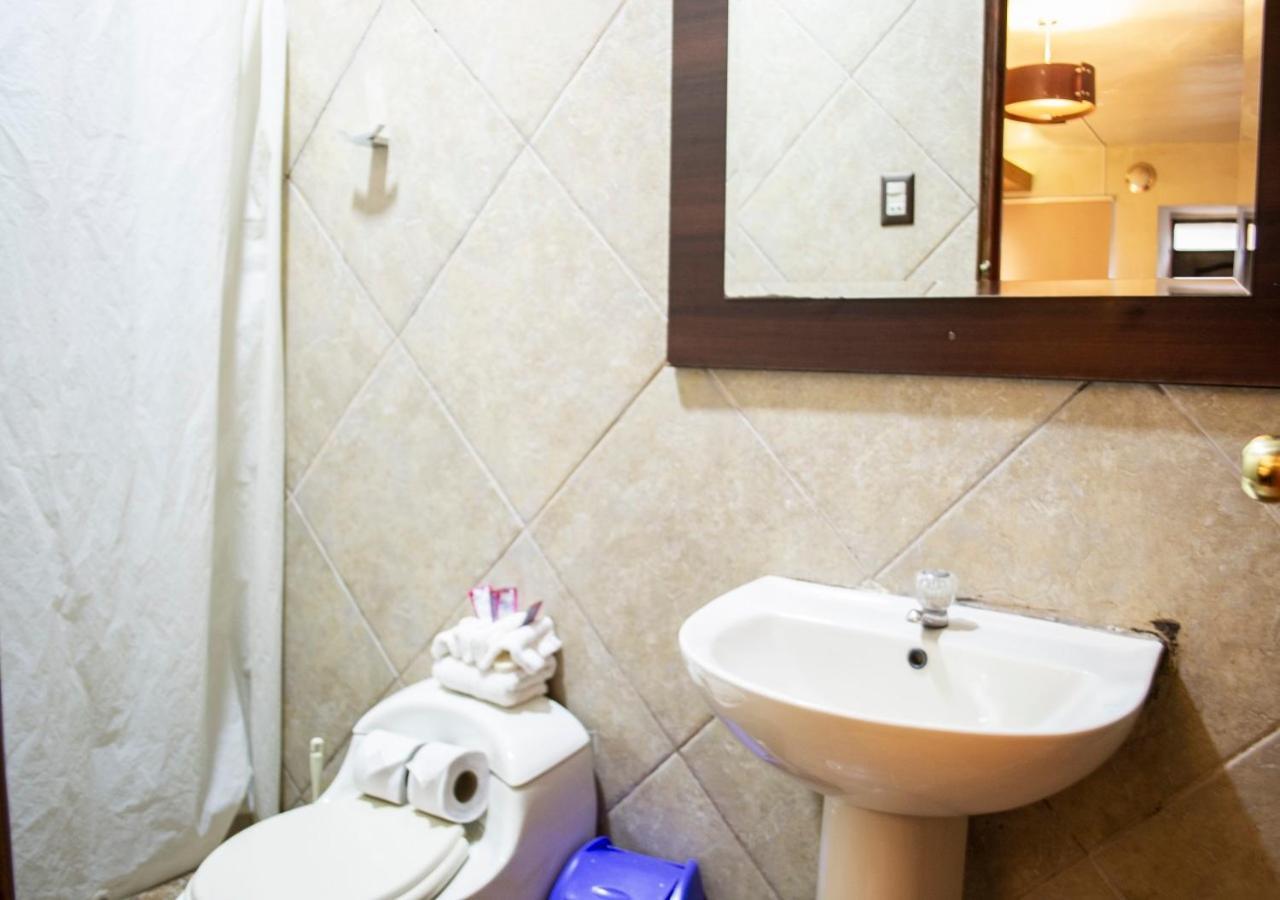 Standard Triple Room,943197511:JPEG