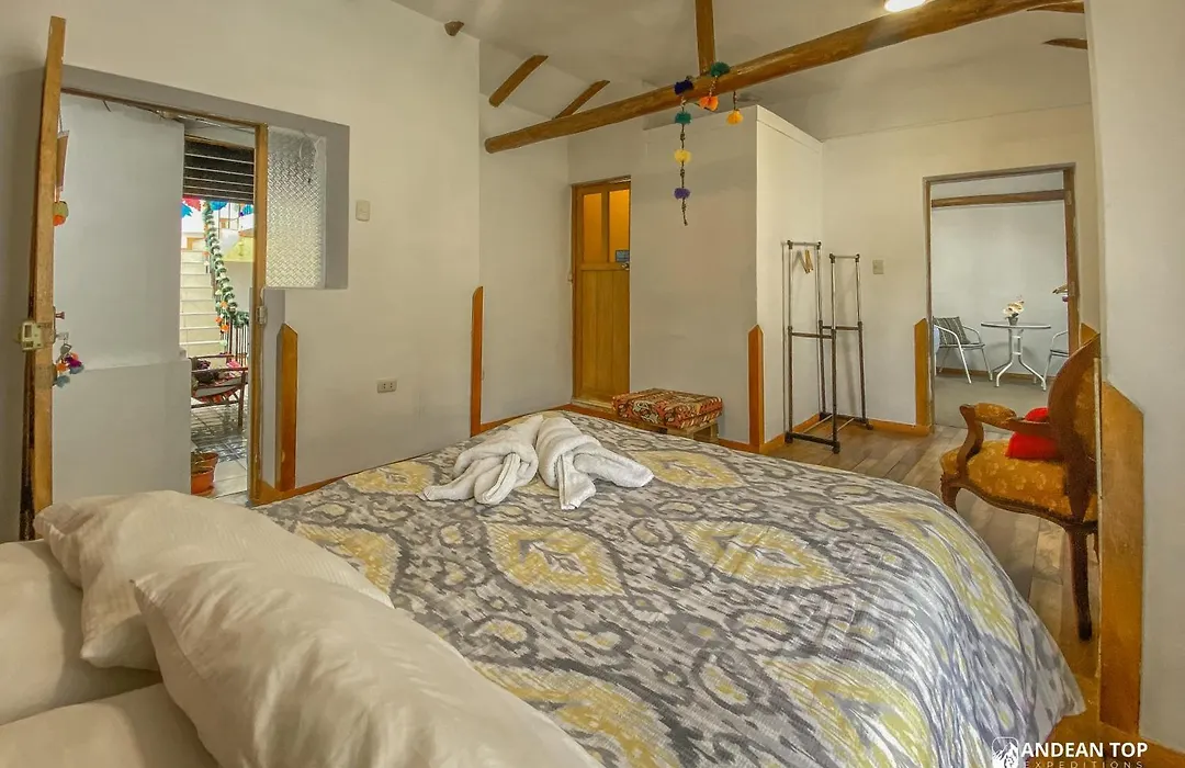 The Mountain View House Cusco-1