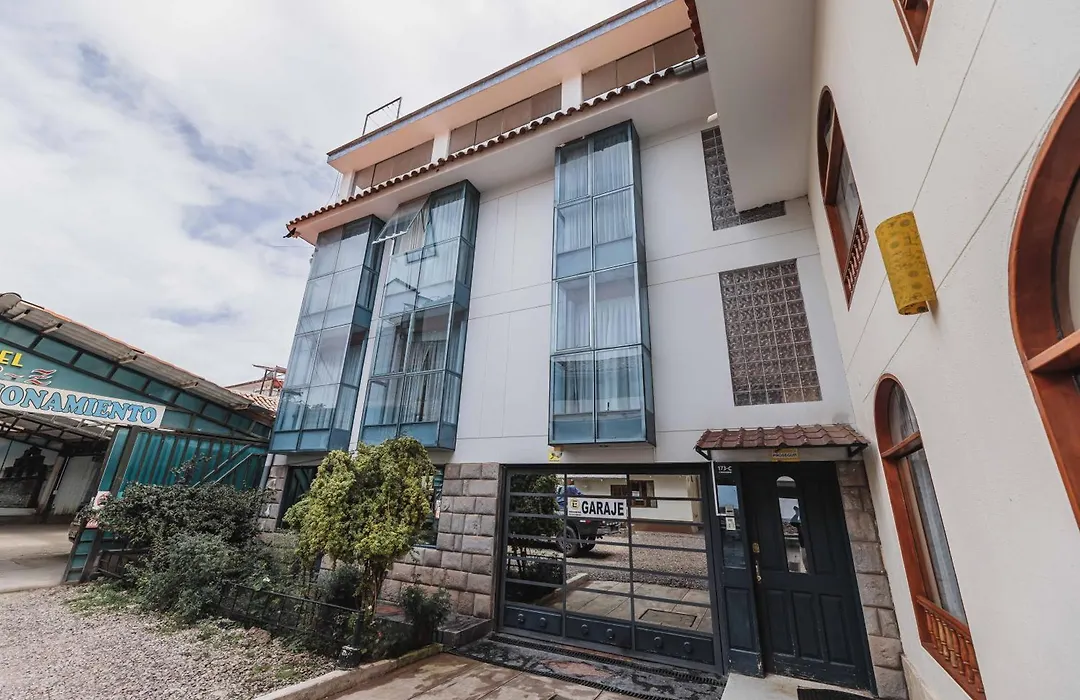 San Pedro Apartments-1
