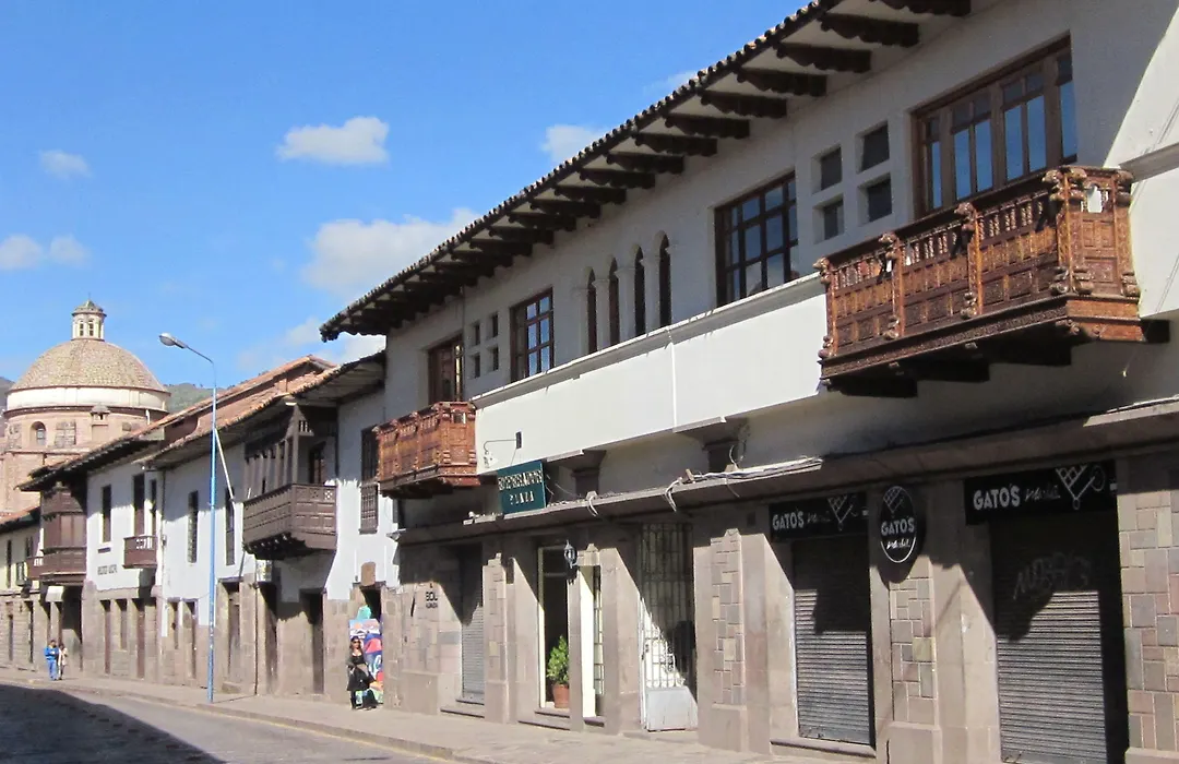 Emperador Plaza-1