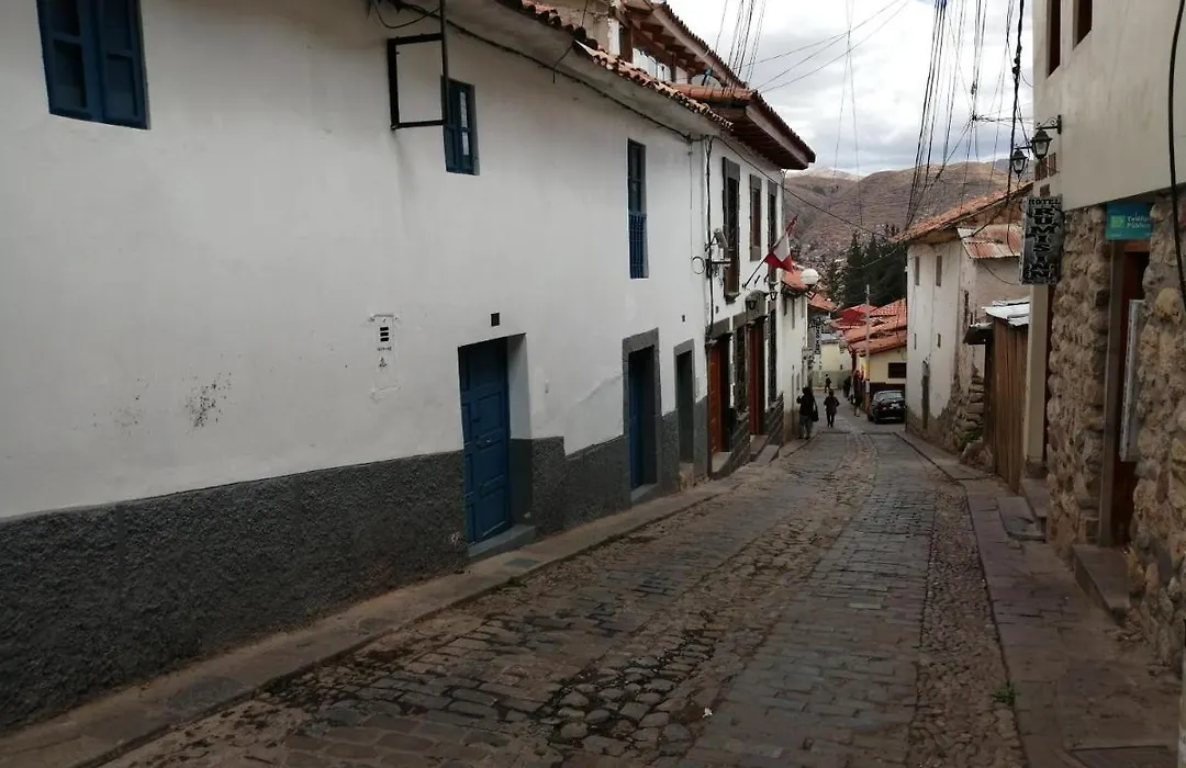 Carlos Guest House 3 Cusco-1
