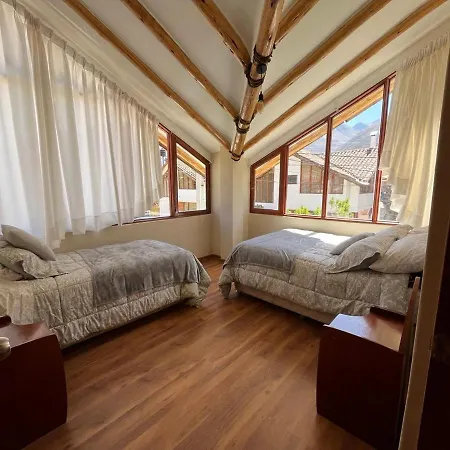 La Casa De Mamia-2