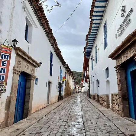 Apartmento En Plaza San Blas. Centro Historico.-2