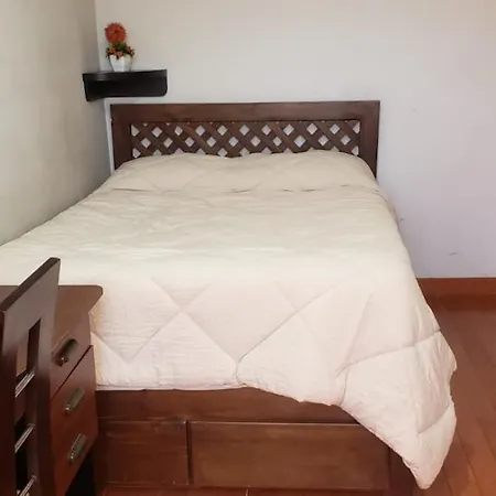 A Un Minuto Del Aeropuerto Sientase Como En Casa-3
