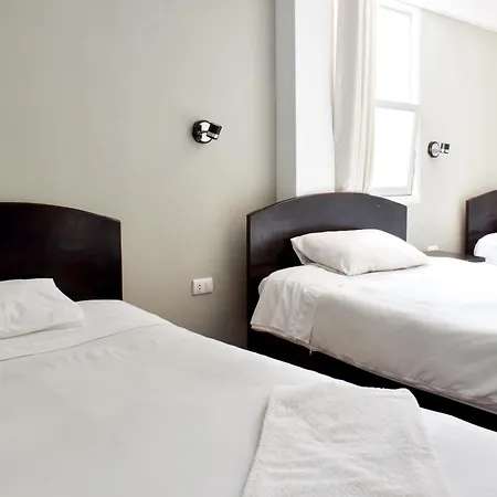 Apart y Hostal El Puma-3