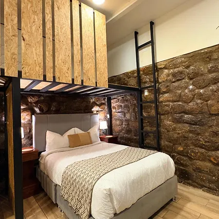 Blacky Hostel And Apartments (Adults Only)-3