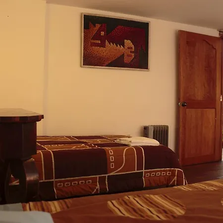 Emperatriz Guest House-2
