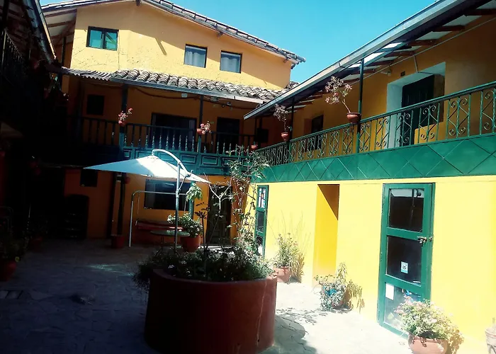 Pet friendly San Blas Backpacker Hostel Cusco