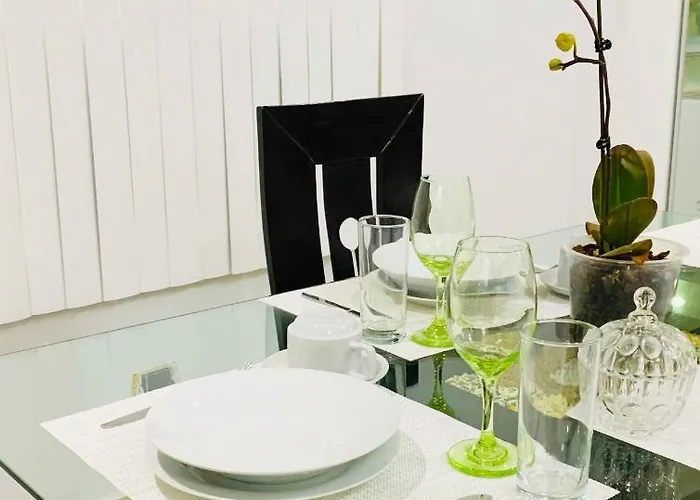 Luxury & Stylish 4 Mins From The Airport Apartamento Cusco