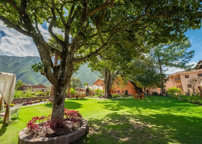 Urubamba hotels near Horizon Travel & Adventure Peru