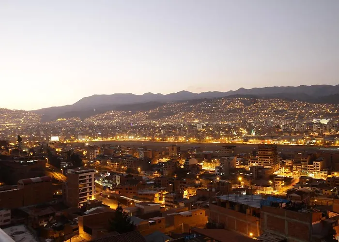Aparthotel Latinos House Cuzco